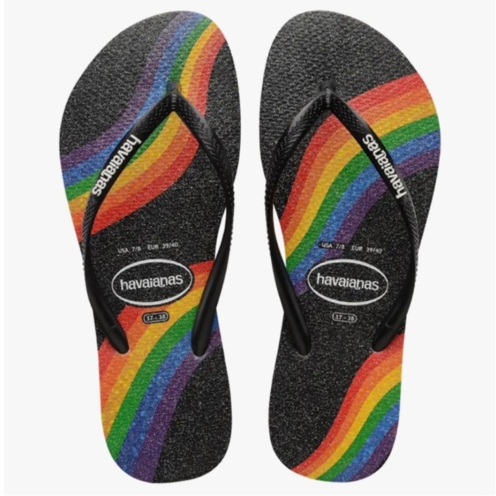 NWT Havaianas Unisex Slim Pride Rainbow Flip Flops